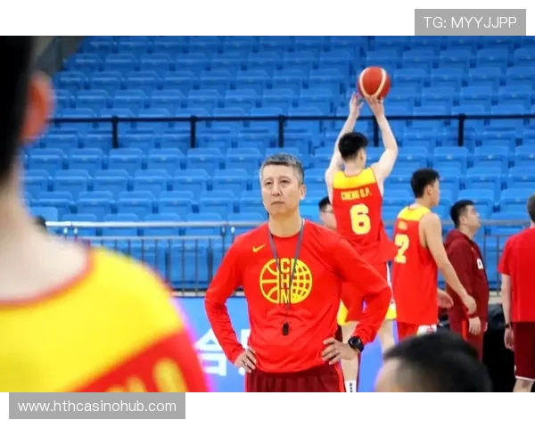 中国男篮劲敌！前CBA外援科顿成澳大利亚归化球员 7月迎世预赛首秀_2